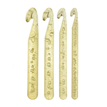 

Huge Crochet Hook Set with Hooks Size 12mm/15mm/18mm/20mm Yarn Crochet Hooks Needles for Rag Rugs Shawl Weave Women Craft Tools