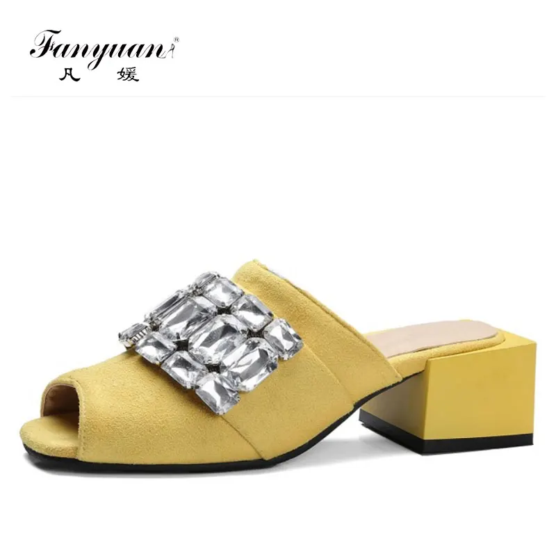 

fanyuan Summer Leisure Square Medium Heel Slippers Fashion Luxury Crystal Sandals Flock Slides Causal Flip flops Beach Shoes