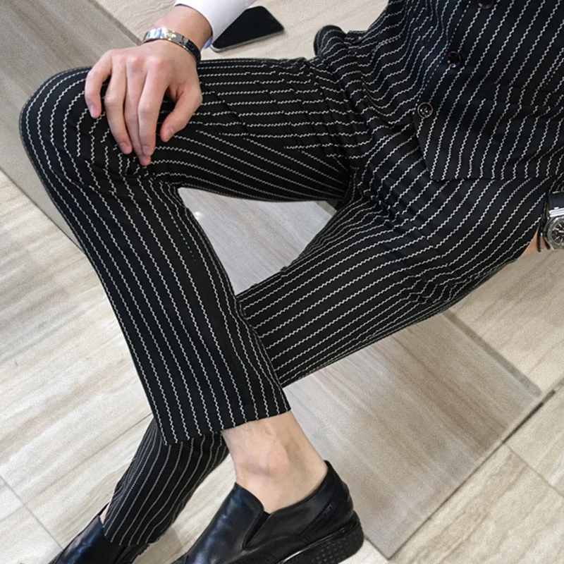 3 Pieces ( Jacket + Vest +Pants) Mens Double-breasted Suit Fashion Striped Groom Wedding Tuxedo for Men Casual Business Suit