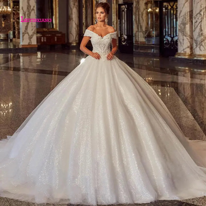 

LEIYINXIANG New Arrival Luxury Embroidery 2019 Wedding Dress 50cm Long Train Sweetheart Elegant Plus size Vestido De Noiva Bride