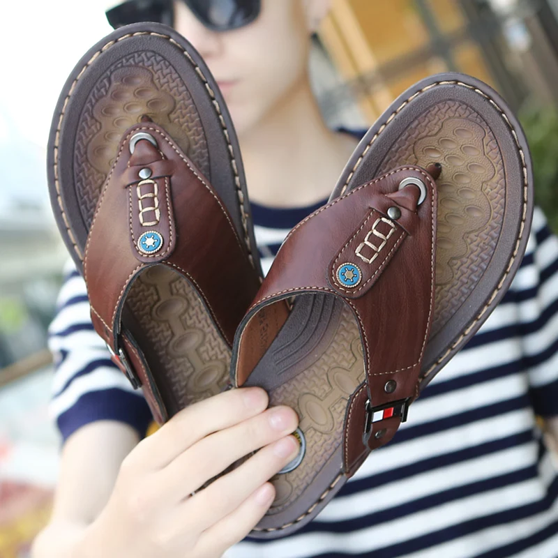 

2020 New Summer Shoes Men Beach Flip Flops High Quality Men Slippers Casual Sandals Leather Slip-On Fashion Breathable Footwear