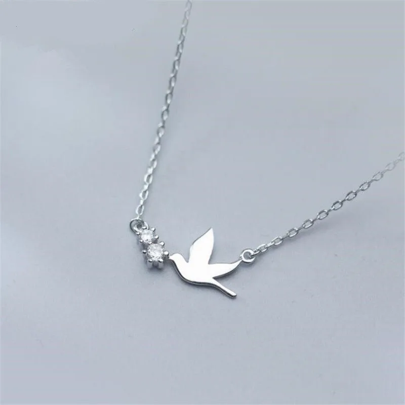 

hot new 925 sterling silver temperament cute little swallow micro-inlay necklace Korean fashion sweet dynamic