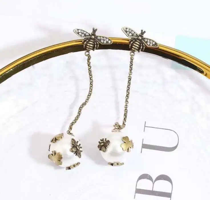 

Fashion long fringed insects earrings pearl sweet lady ladies ear accessories 2 color