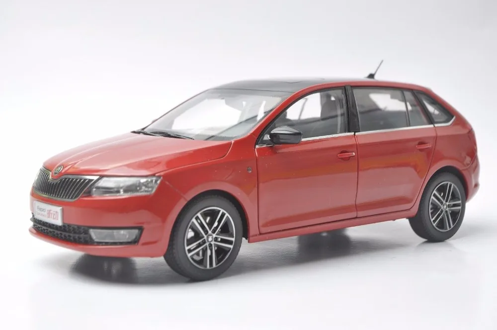 

1:18 Diecast Model for Skoda Rapid Spaceback 2016 Red Alloy Toy Car Miniature Collection