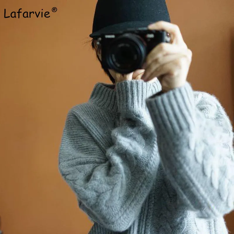 Lafarvie New Autumn Winter Women Sweaters And Pullover Turtleneck Loose Thick Knitting Cashmere Sweater Female Warm High Quality