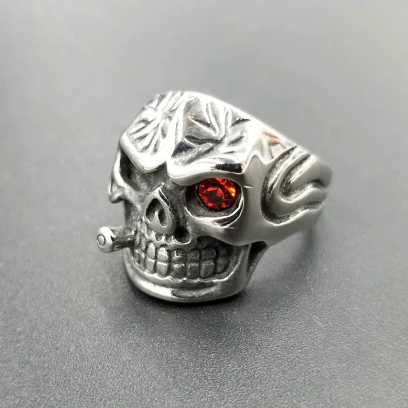  Personality Men's Retro Skull Ring Biker Jewelry Titanium Steel Rings With Red Zircon Eye Bijoux European Style  (2)