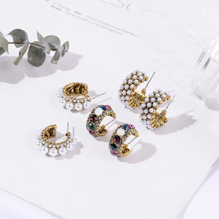 Золотые винтажные разноцветные стразы, маленькие серьги-кольца для женщин, модные полукруглые серьги с искусственным жемчугом, подарок