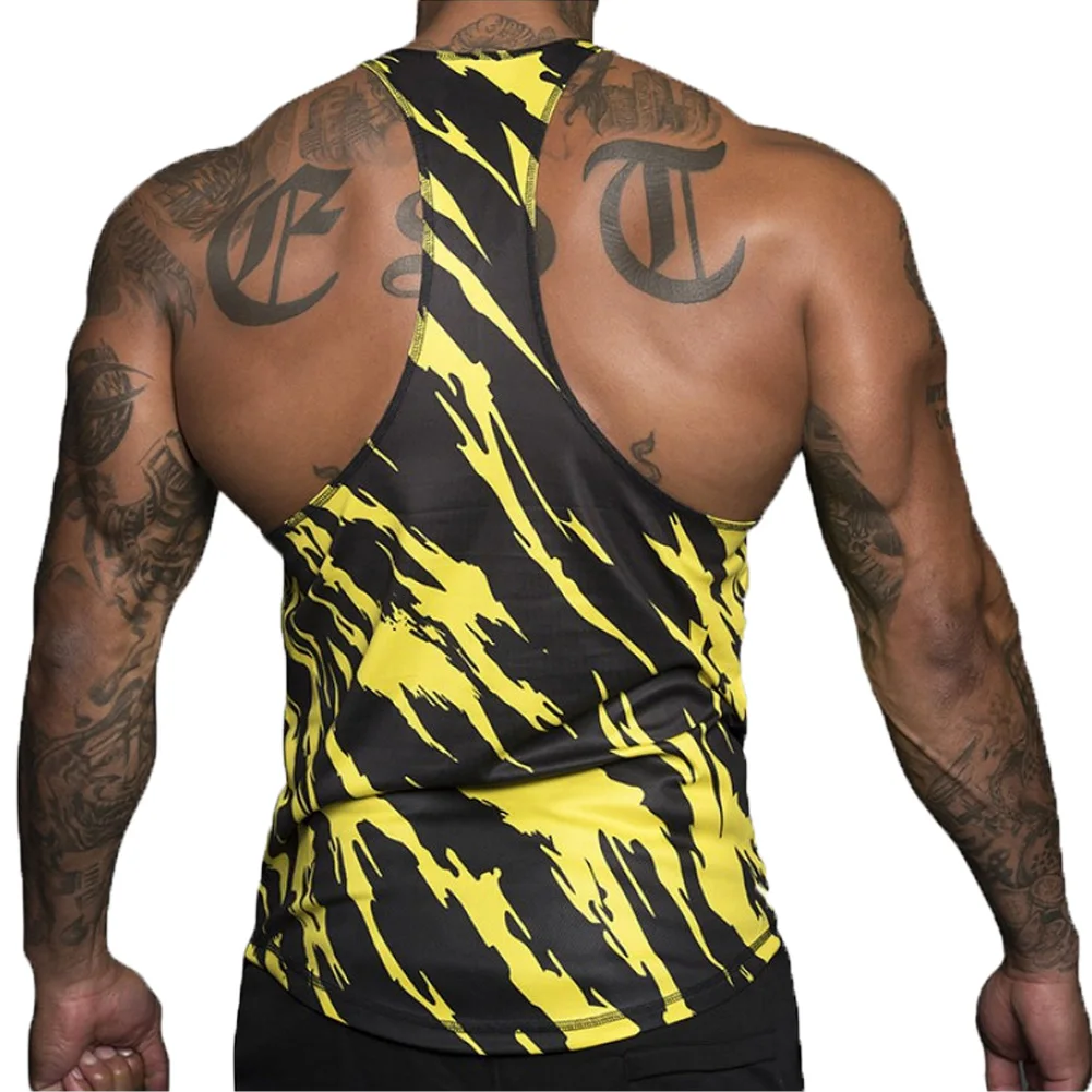 Спортивная мужская майка без рукавов с камуфляжным принтом для бодибилдинга