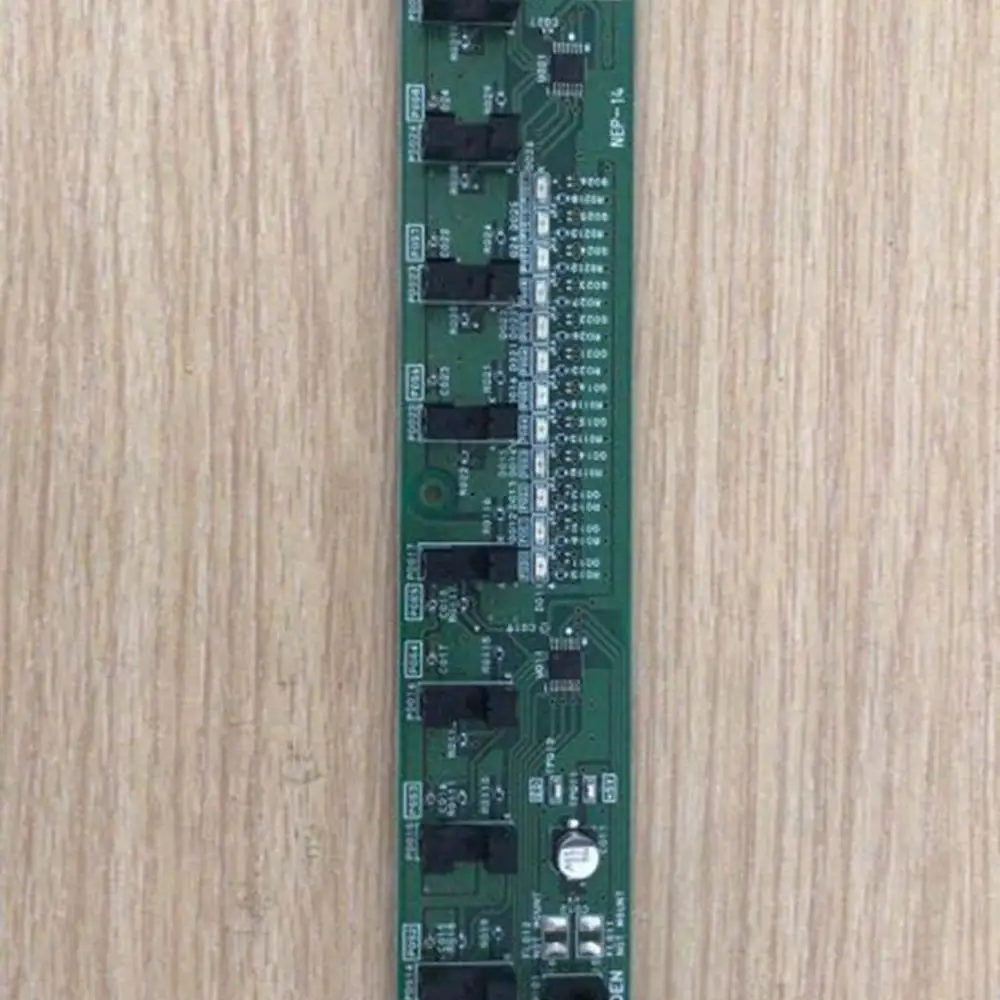 

Новая сенсорная плата NihonKohden MEK8222K