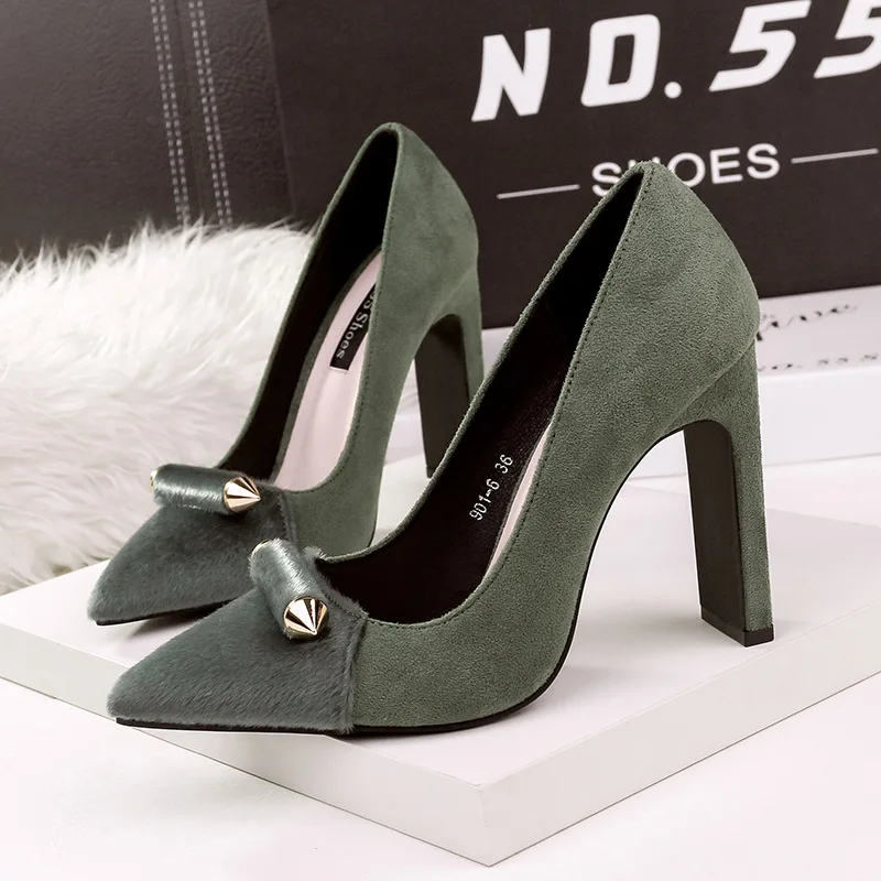 

2019 spring new fashion simple solid color pointed high heels women suede comfortable wild casual high heels