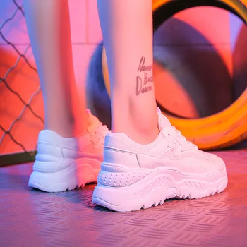 

Fashion Casual Shoes Woman Breathable Sneakers Women Lace-Up Female Platform Shoes