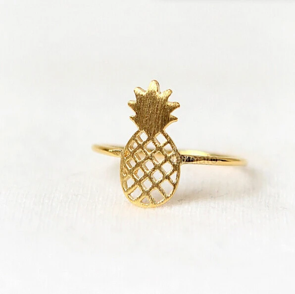 

Daisies One Piece Fashion Hollowe Out Pineapple Rings Gold Silver Plated Fruit Shape Rings Simple Design for Women