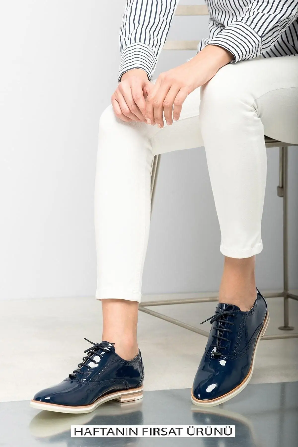 

Pearl Genuine Leather Navy Blue Women 'S Shoes 120119967030