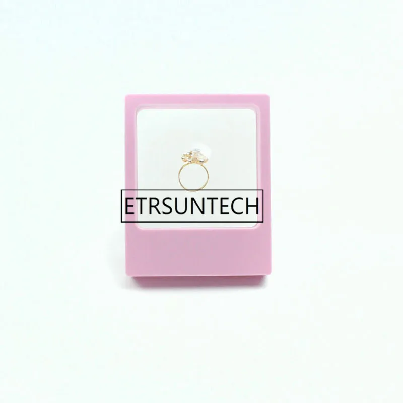 3549300032_1039794234