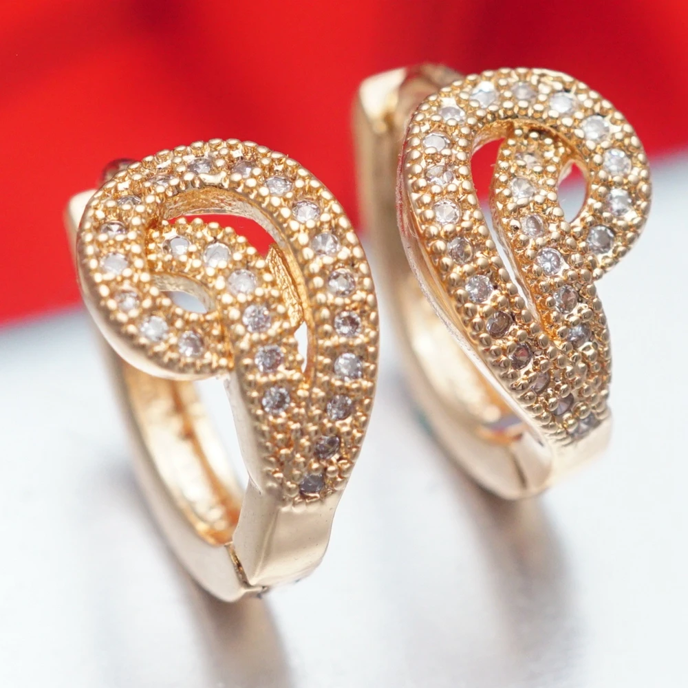 Yunkingdom Unique Design Cubic Zirconia Fashion Small Hoop Earrings for