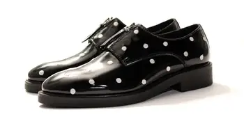 

Fashion black cool patent leather polka dot upper oxfords fashion men party/dress shoes british style casual leather shoes men