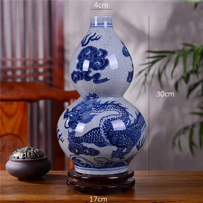 Jingdezhen Blue and White Porcelain Dragon Pattern Cracked Glaze Ceramic Vase Porcelain New Chinese Antique Handmade Home Decoration Ornaments