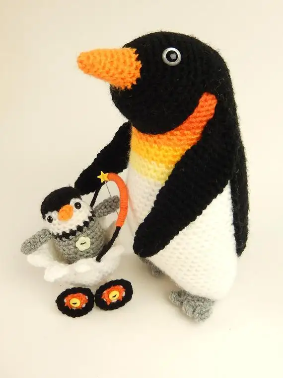 Вязаные игрушки фигурка пингвина номер b05114