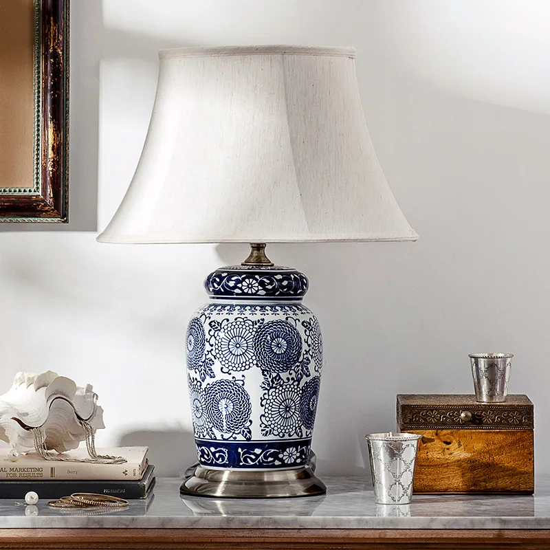الراقية الكلاسيكية أنيقة اليد رسمت الخزف الصيني الأزرق والأبيض أدى e27 مصباح طاولة ل غرفة المعيشة h 50 سنتيمتر 1281