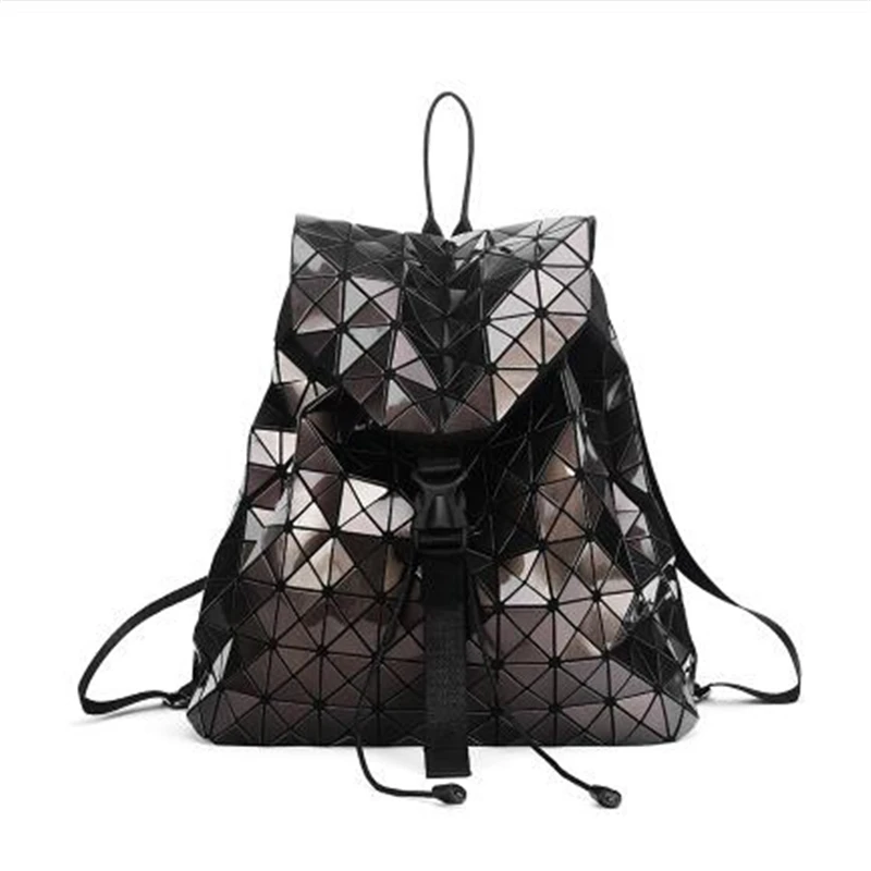 

Famous Brands Women Bag Plaid Sequins Backpacks lattice Luminous School bag PVC Casual Backpack