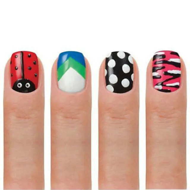 Hot Designs Nail Art Pens 1set 3pcs 6 colors 2 in 1 draw or paint hot designs nail art pen