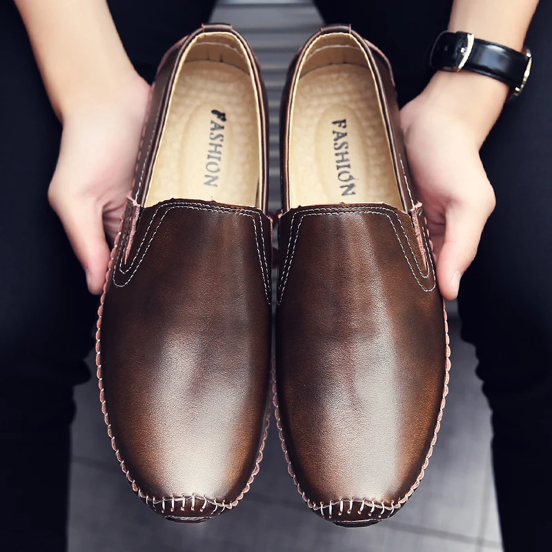 

High Quality Genuine Leather Men Shoes Soft Moccasins Loafers Fashion Brand Men Flats Comfy Driving Shoes 2019 Hot Sale C4