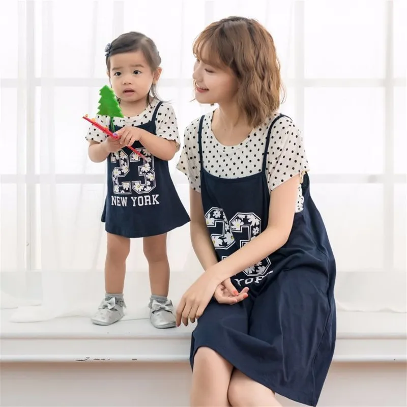 100% Cotton Baby Girl Dress Baby Boy Short Romper Fashion Two-piece Printed Breastfeeding Dresses Short-sleeve Parent-Child Suit05