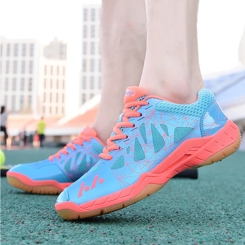 

Lightweight Running Shoes Unisex Comfortable Breathable Outdoor Sport Badminton Sneakers Summer Walking Shoes for Women Men
