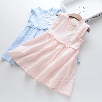 

Roimyal Wholesale 2019 Summer new lovely flower patch dress girl round collar pure cotton wooden ear vest dress free shipping