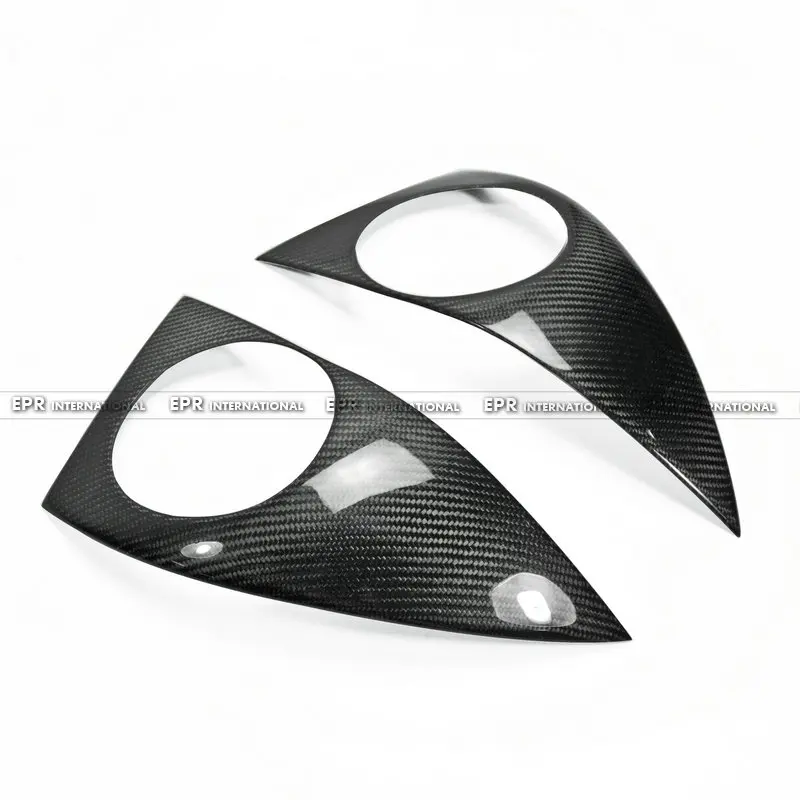 98-05 IS200 Rear Brake Light Cover (3)_1