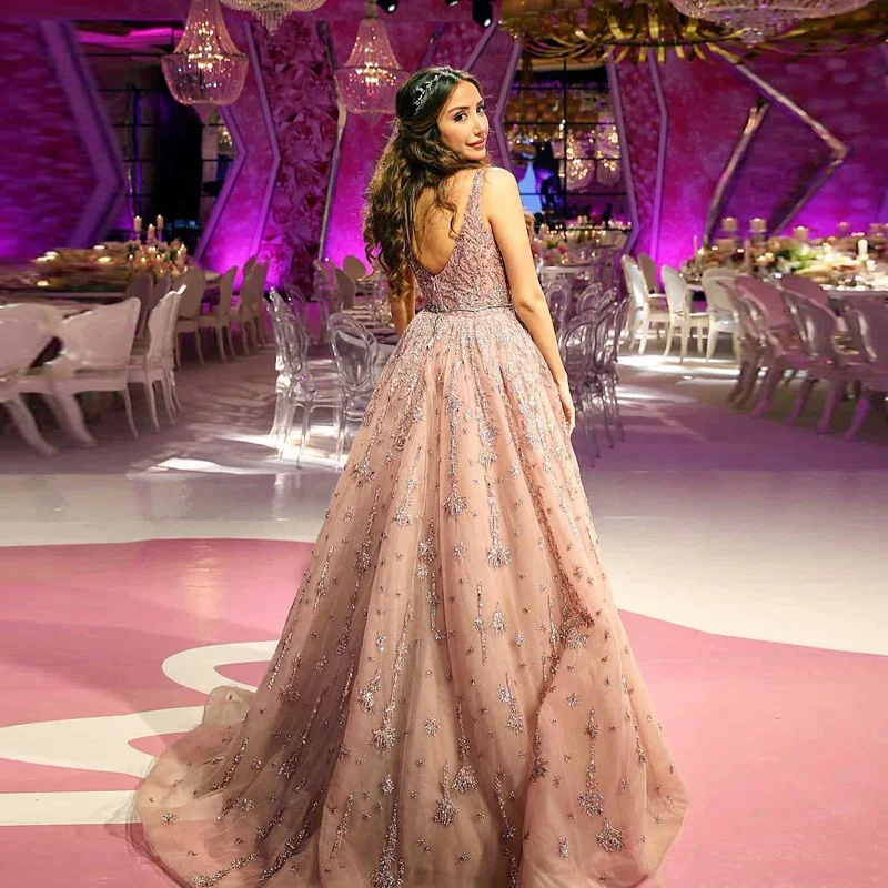 glamorous-celebrity-dubai-prom-dresses-scoop-neck-sequins-beads-lace-applique-evening-gowns-backless-sash-tulle-sweep-train-party-dress