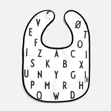 Для новорожденных, маленьких мальчиков и девочек младенческой Водонепроницаемый детский нагрудник, слюнявчик нагрудники с узором из букв детские нагрудники полотенца