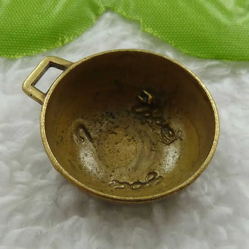 40 шт. античные бронзовые подвески кобуры 33x28 мм #1126|cauldron charm|charm charmantique bronze charms |