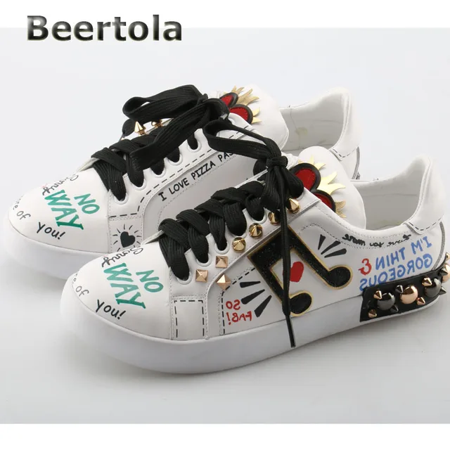 Luxury Designer Shoes Online Part - 15: Beertola Designer Shoes Women Luxury 2018 Note Graffiti Hand-Painted Tenis Feminino Casual Flat Rivet Shoes Love White Shoes