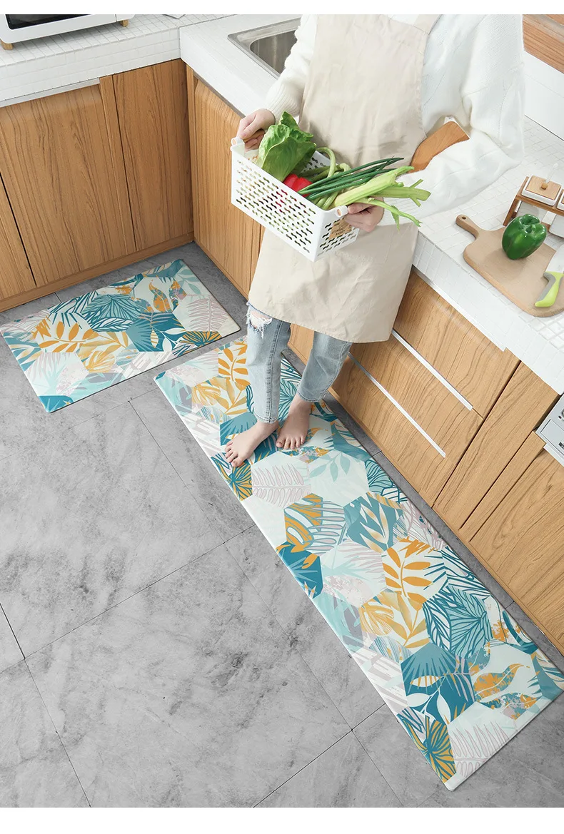 Long Kitchen Mat Bath Carpet Printing Mats PVC Leather Anti Slip Bottom Mat Waterproof Mat for Home Kitchen Oil-Proof Floor Mat