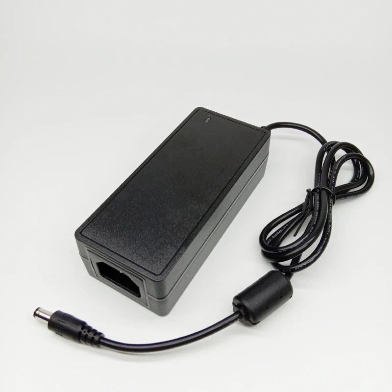 24 V 2.5A Универсальный адаптер питания AC к DC 2500mA конвертер трансформатор источник EU