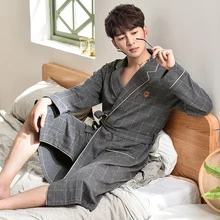 New Plus Size Bathrobe Male Plaid 100% Cotton Trendy Bath Robe Classy Kimono Men Kimono Hombre Good Quality Brand Yukata For Men New Plus Size Bathrobe Male Plaid 100% Cotton Trendy Bath Robe Classy Kimono Men Kimono Hombre Good Quality Brand Yukata For Men