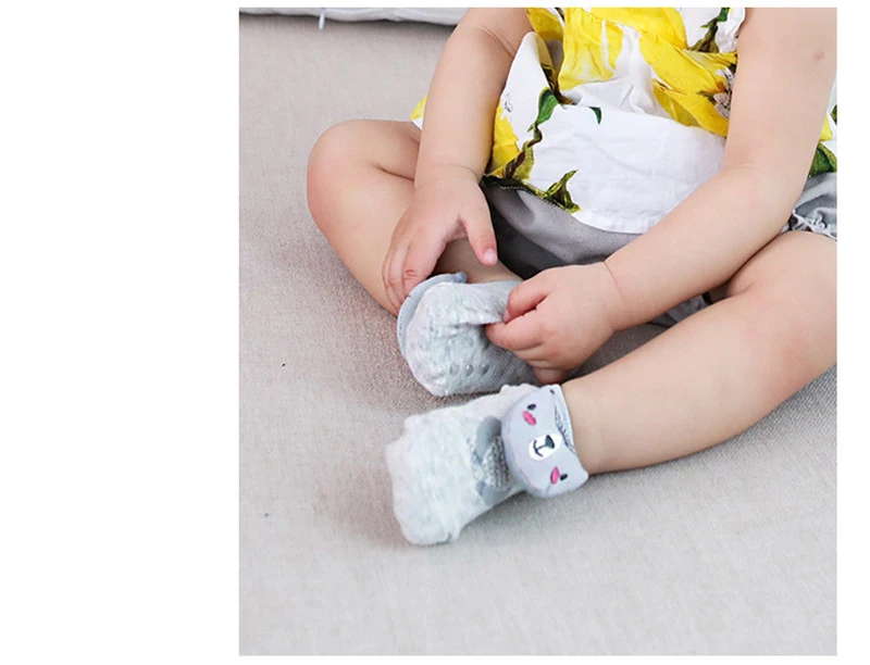 sock X (13)