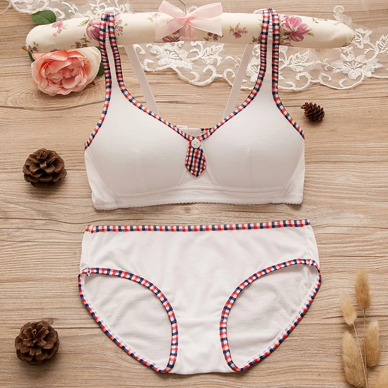 

Cute Girl Underwear Three Quarters(3/4 Cup) Wire Free Solid Underwear Women Cotton Thin Sexy Style