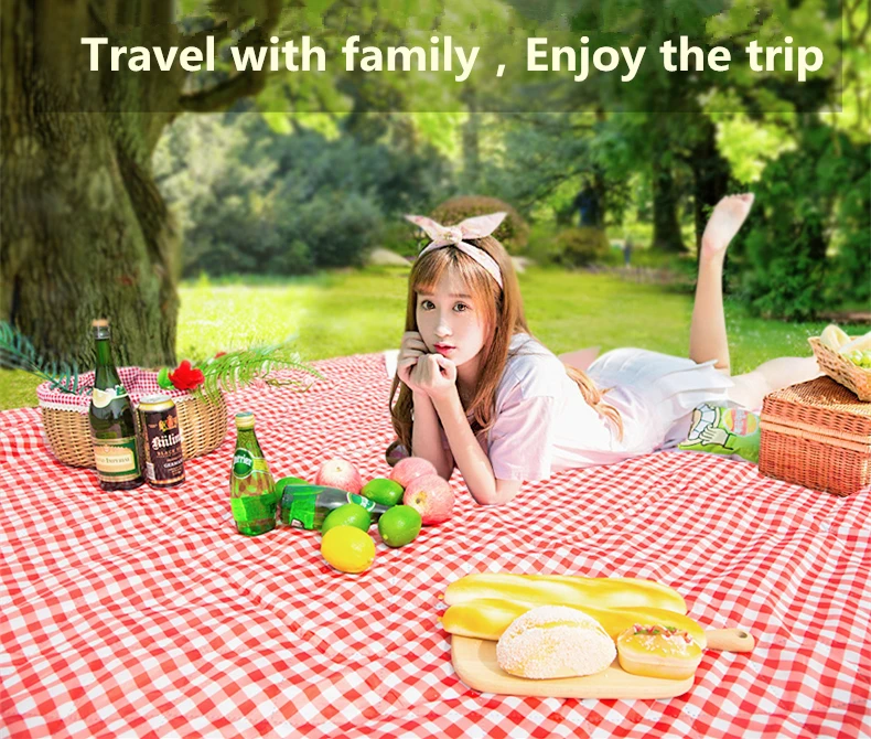 Picnic Mats 200*200cm Camping Moistureproof Outdoor Beach Mat Baby Climb Plaid Blanket Beach Yoga Baby 600D Oxford pad Picnic Mats 200*200cm Camping Moistureproof Outdoor Beach Mat Baby Climb Plaid Blanket Beach Yoga Baby 600D Oxford pad