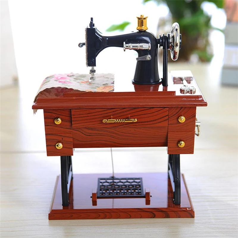  Vintage Music Box Mini Sewing Machine Style Mechanical Birthday Gift Table Decor 2018 fashion Hot sale good quality C0224      03