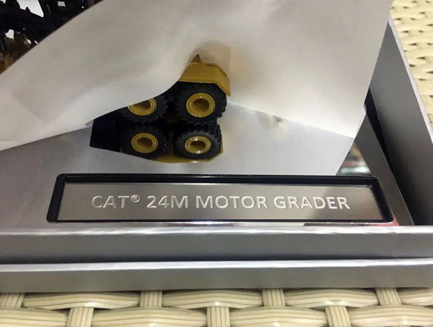 rare caterpillar cat 24m motor grader elite 1 125 scale metal model rare caterpillar cat 24m motor grader elite 1 125 scale metal model by diecast masters 85539 in diecasts toy vehicles from toys hobbies on