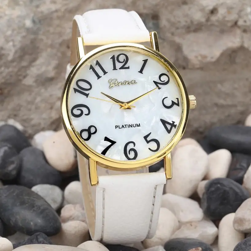 

Attractive 2017 Relogio Feminino Women White Retro Digital Dial Watch Leather Band Quartz Analog clock Reloj Mujer Wristwatch