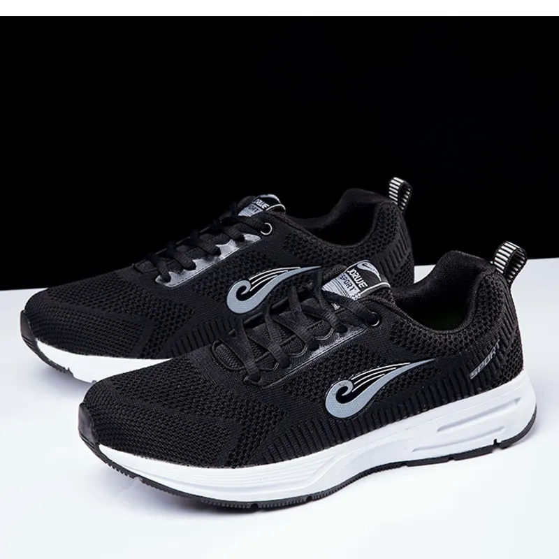 

Men Sport Running Shoes Breathable Student Training Shoes Running Sneakers Men Trend Lightweight Walking Shoes Male zapatos 2019