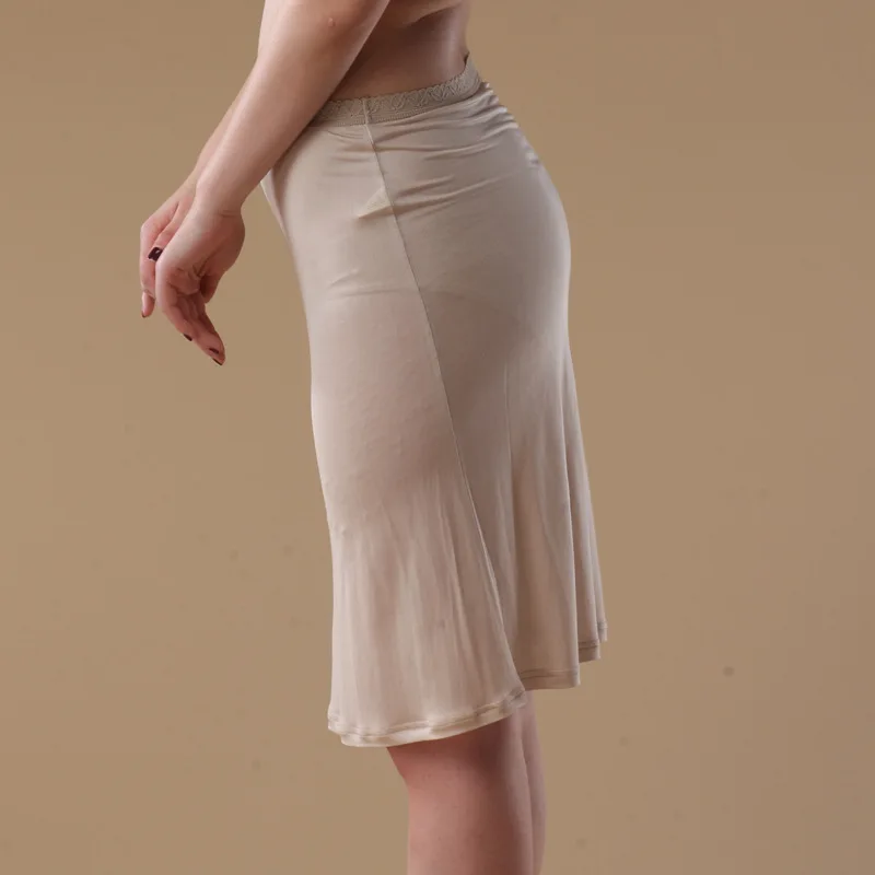 100% Pure Silk Womens Half Slips Sexy Slim Fit Female Silk Underskirts Solid Soft Petticoat Slip for Woman WS126