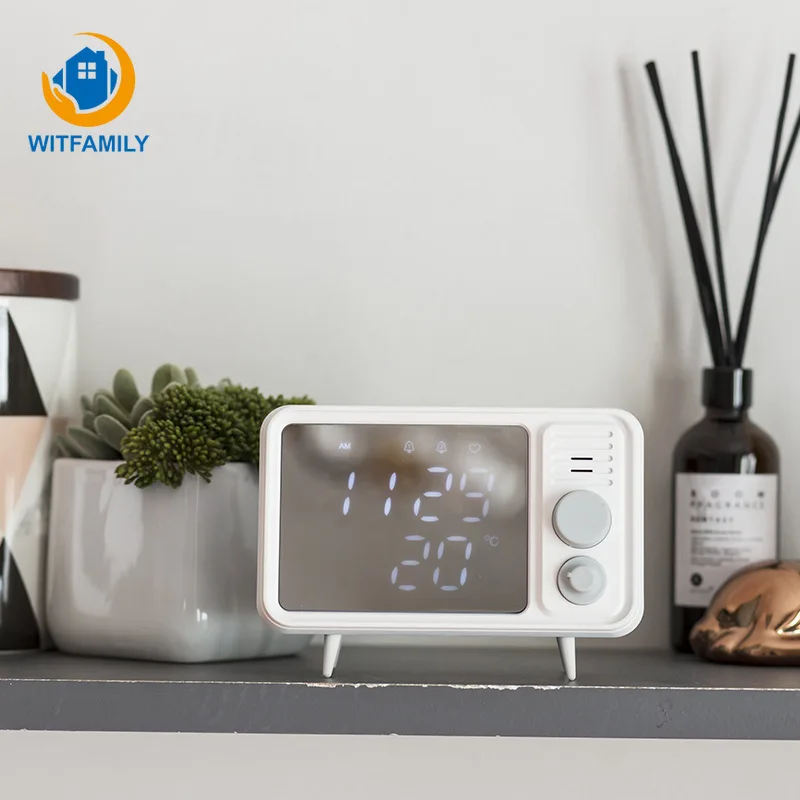 

Retro TV Alarm Clock LED Digital Mirror Clock Thermometer Bedside Clock Voice Recording Desk Desk Clock Student Gift