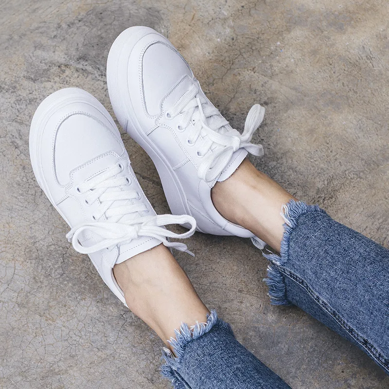 

Walking shoes 2018 new small white shoes female thick leather straps wild student round head breathable walking VD55-1 VD55-14