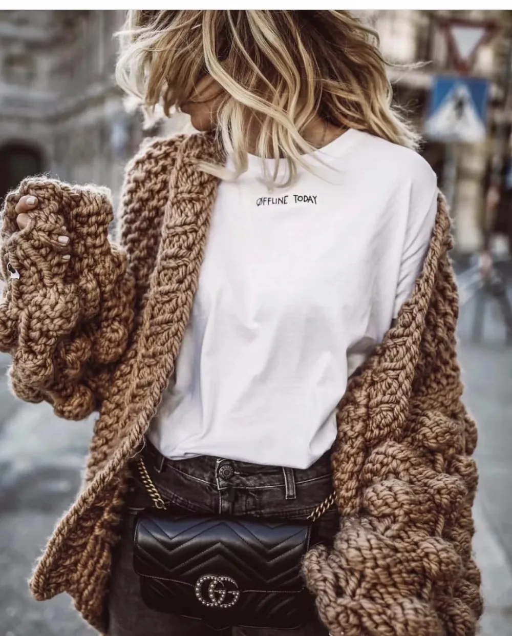 9102283029_348910448