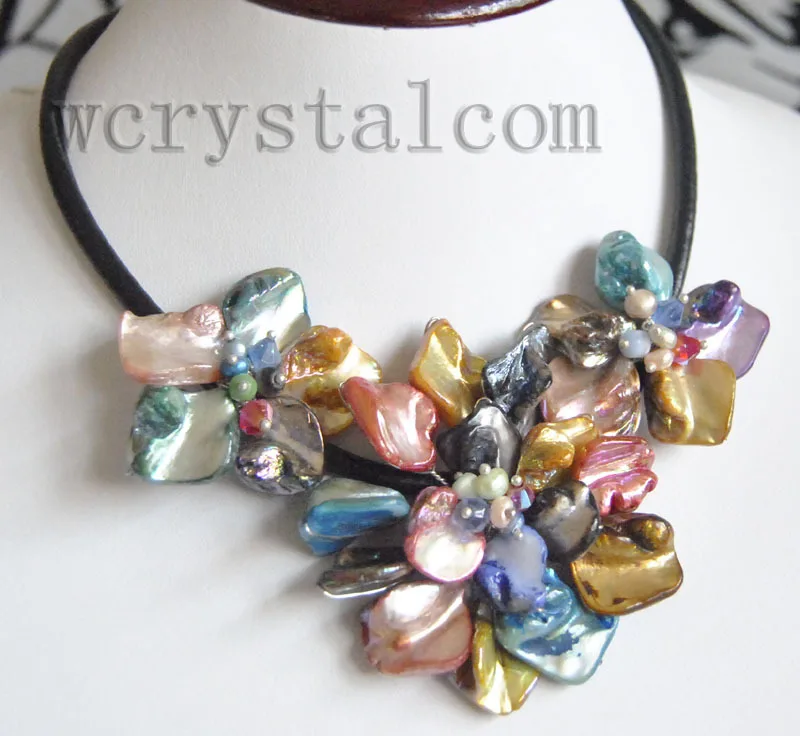 Multicolor shell beads three flower pendant designer necklace wholesale
