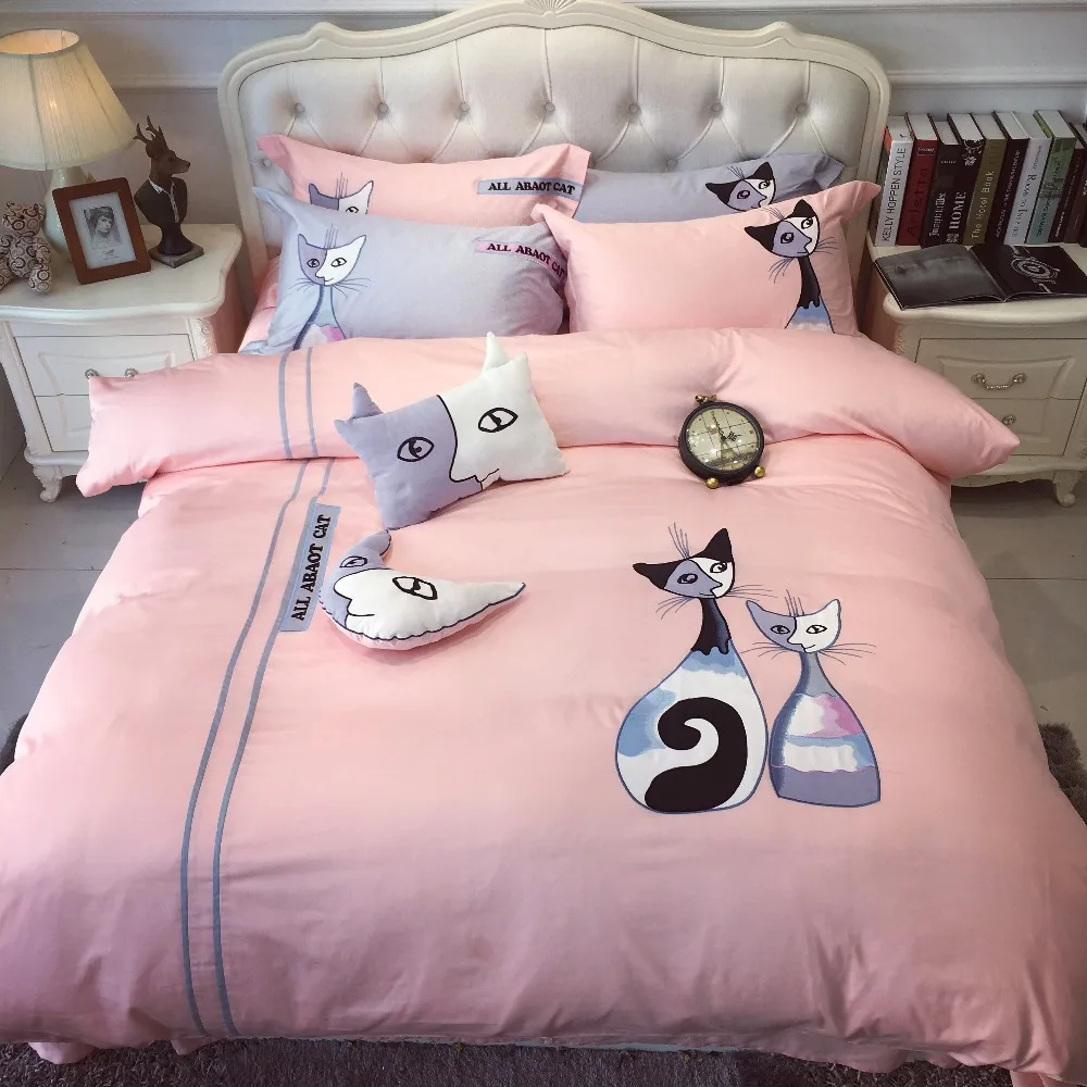

2017 New Cat Embroidery Luxury Kids Bedding Set King Size Queen white pink Bed Set Duvet Cover Bed Sheet